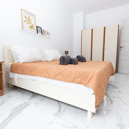 Bordino 2 Bedroom Apartment เซนต์พอลส์เบย์ ภายนอก รูปภาพ