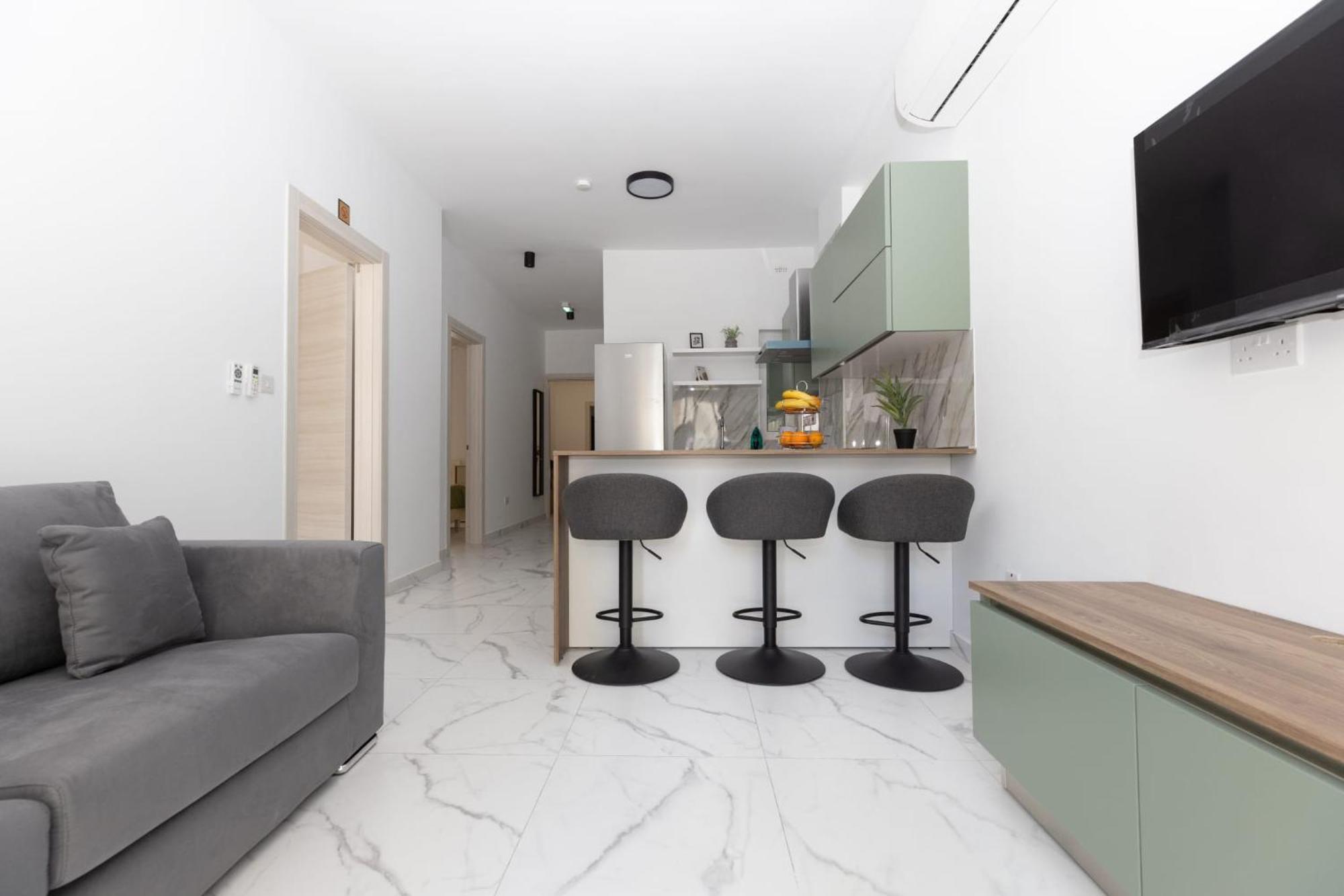 Bordino 2 Bedroom Apartment เซนต์พอลส์เบย์ ภายนอก รูปภาพ